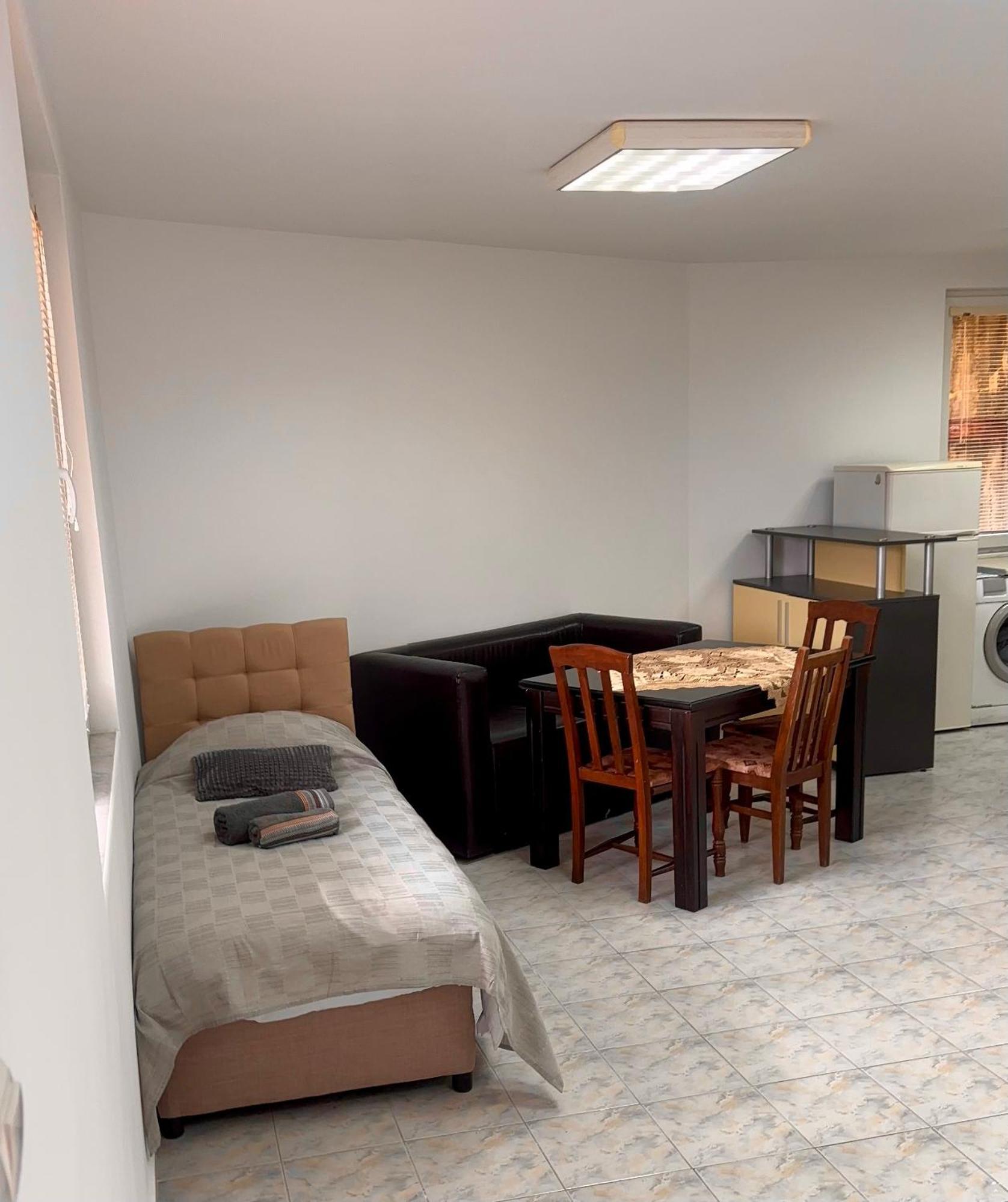 Yuliya'S House Apartment Габрово Екстериор снимка