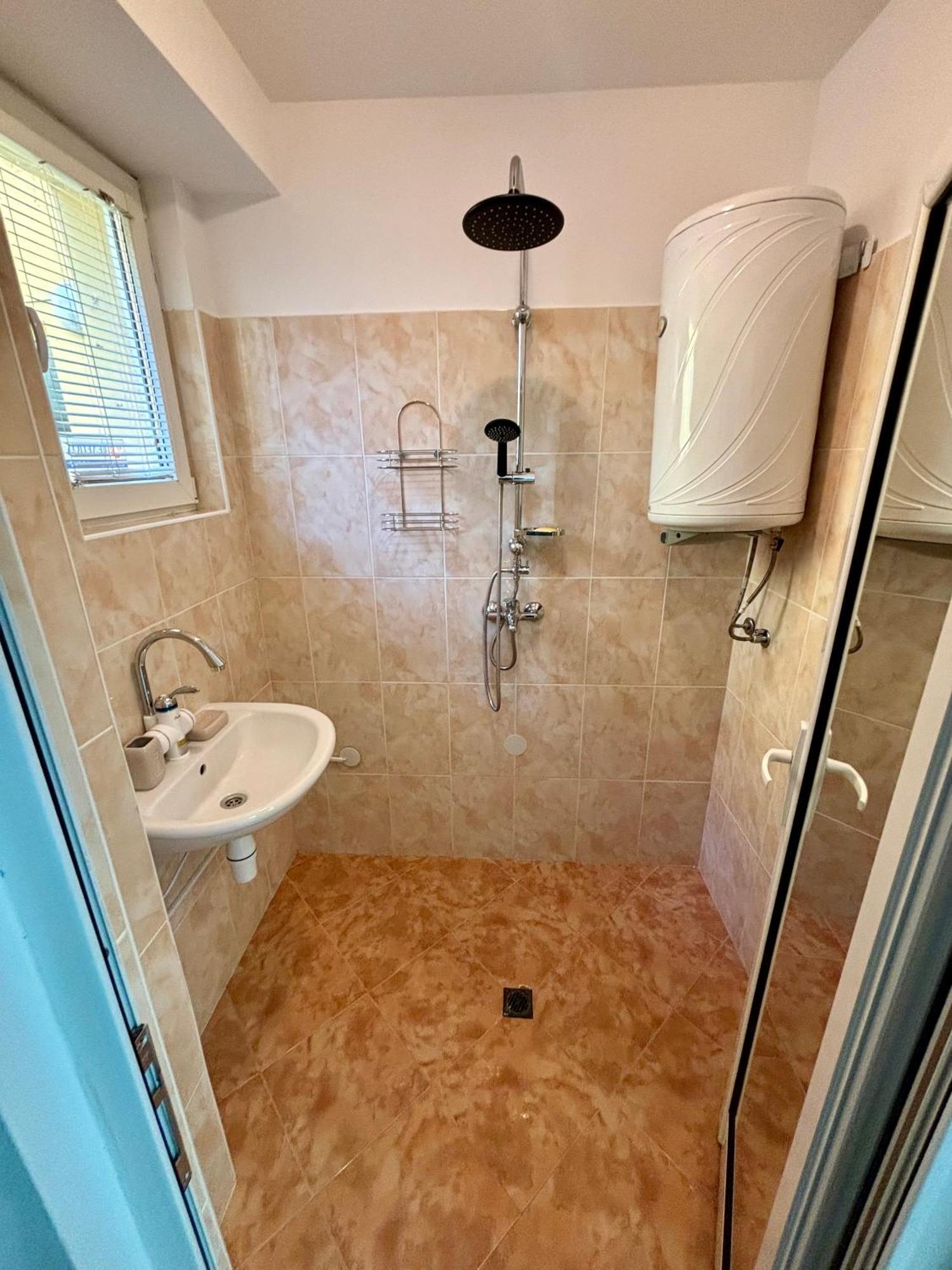Yuliya'S House Apartment Габрово Екстериор снимка
